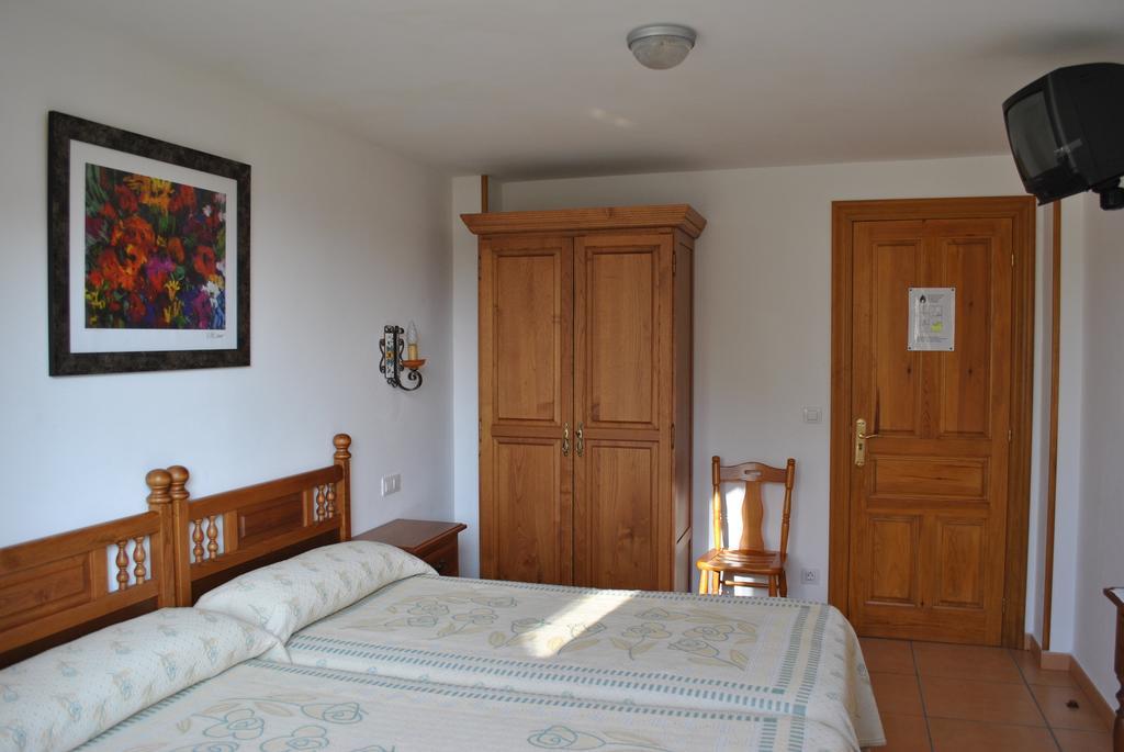 Fuente El Hayedo Otel San Vicente De La Barquera Oda fotoğraf
